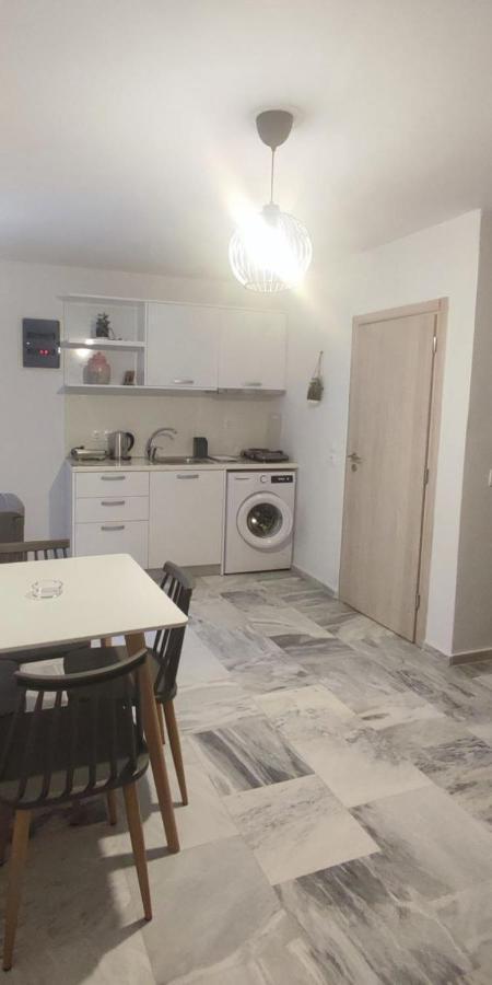 Odysseas Apartment
